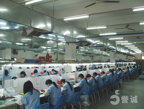 �҃�(n��i)�h(hu��n)�����{(di��o)�L(f��ng)�ܰ��b�Ӱ�